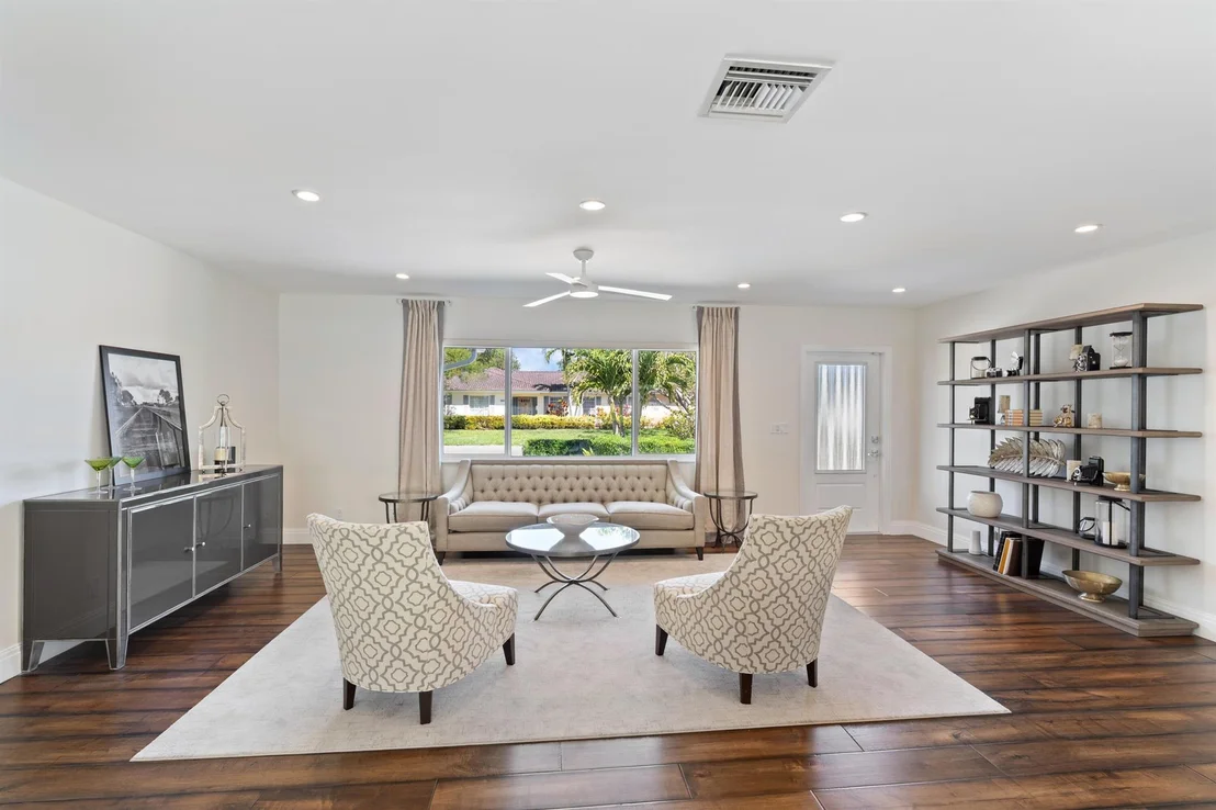 Photo of 1058 NW 6th Drive