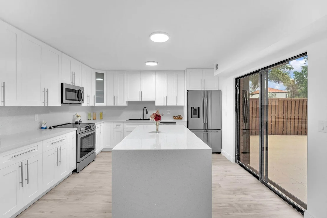 Photo of Unit 21C at 1420 Ocean Way