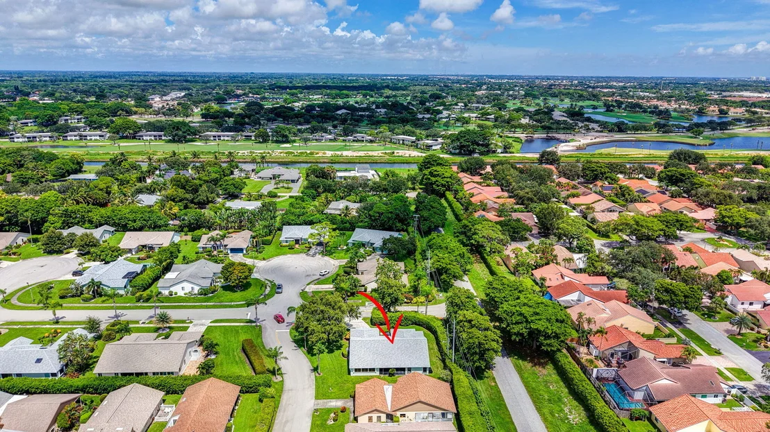 Photo of 2320 Riviera Drive