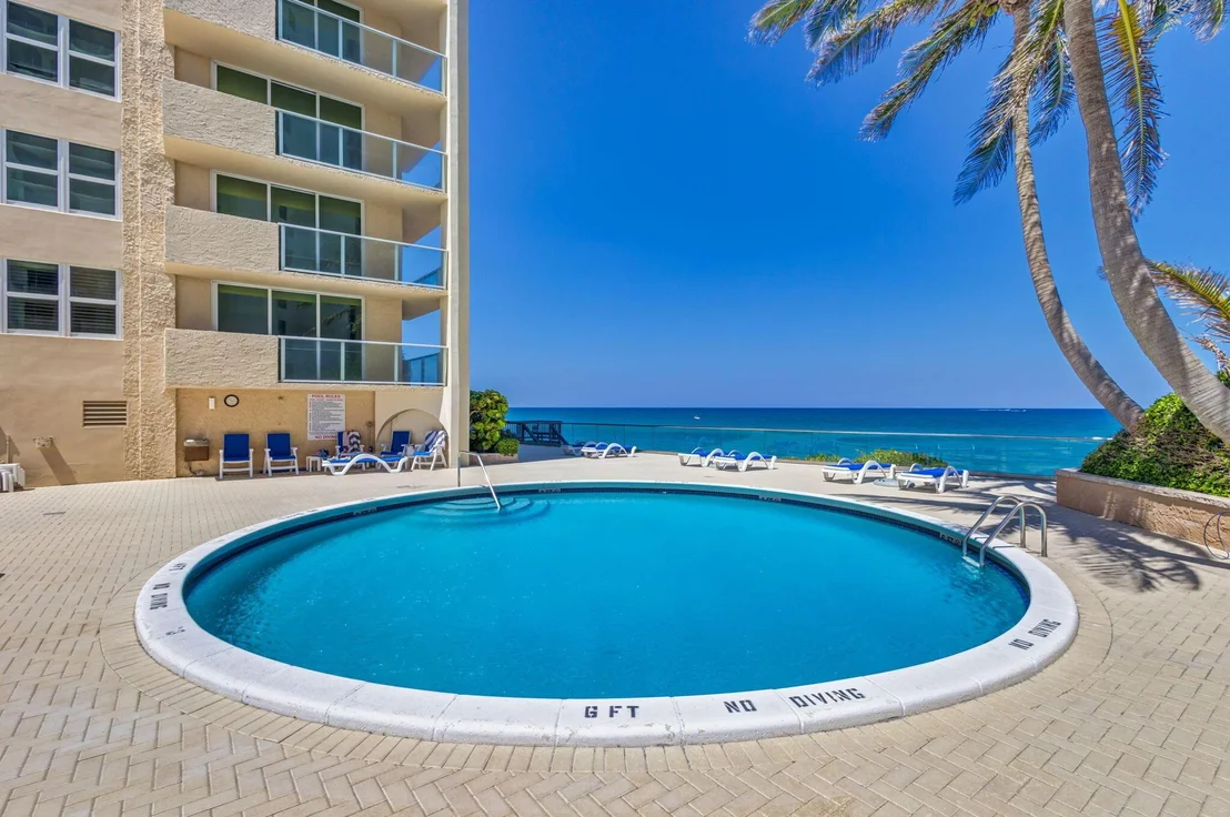 Photo of Unit 607 at 5440 N Ocean Drive