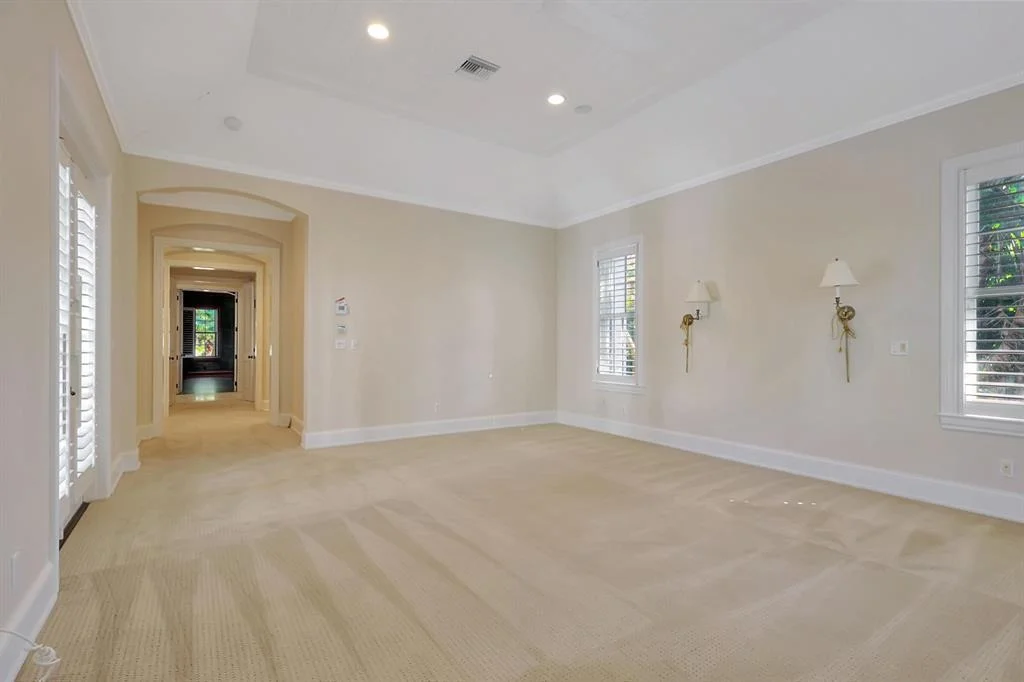 Photo of 551 White Pelican Circle