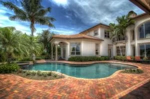 Photo of 12006 Edgewater Drive