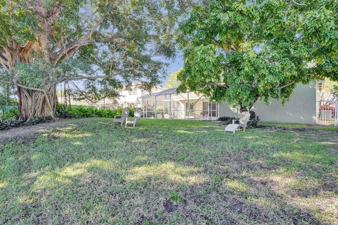 Photo of 4095 Augusta Avenue