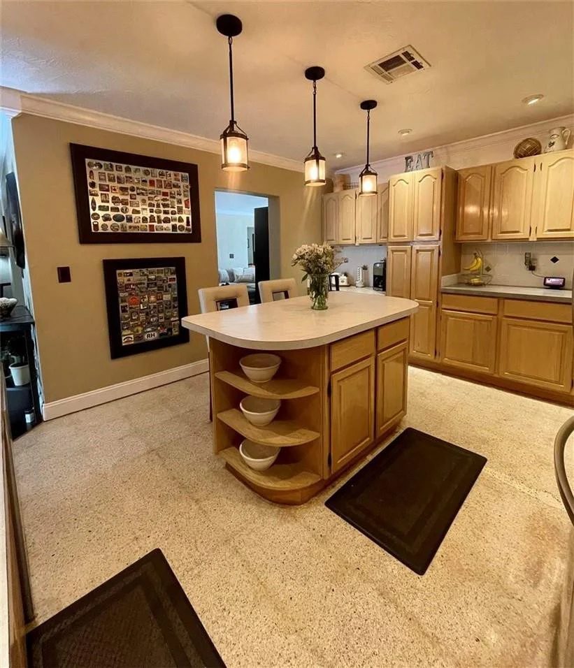 Photo of 330 SE 3rd Court