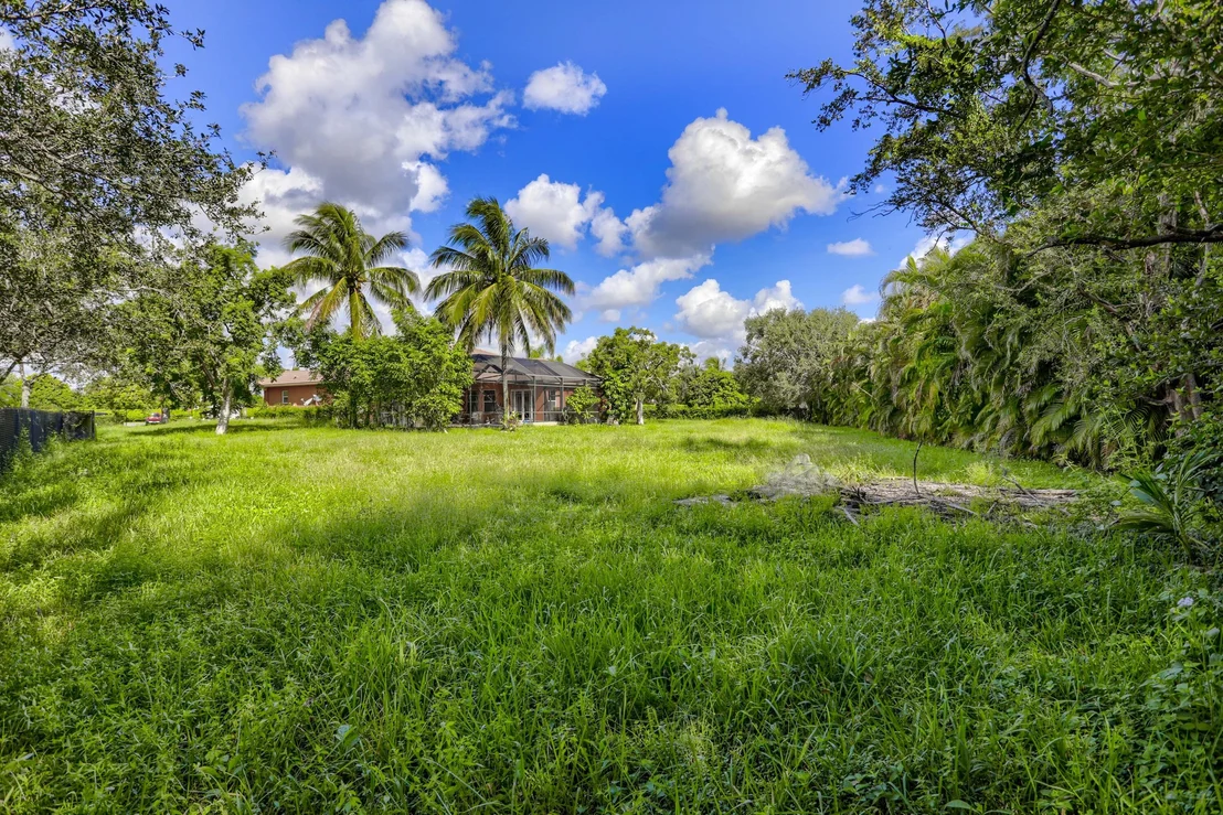 Photo of 4372 Hunting Trail