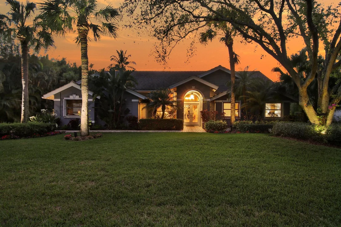 Photo of 18290 SE Ridgeview Drive