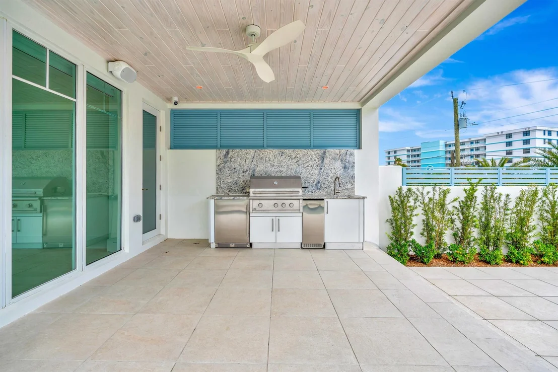 Photo of Unit UNITB at 461 Venus Drive