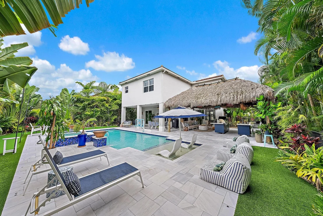 Photo of 152 Porgee Rock Place