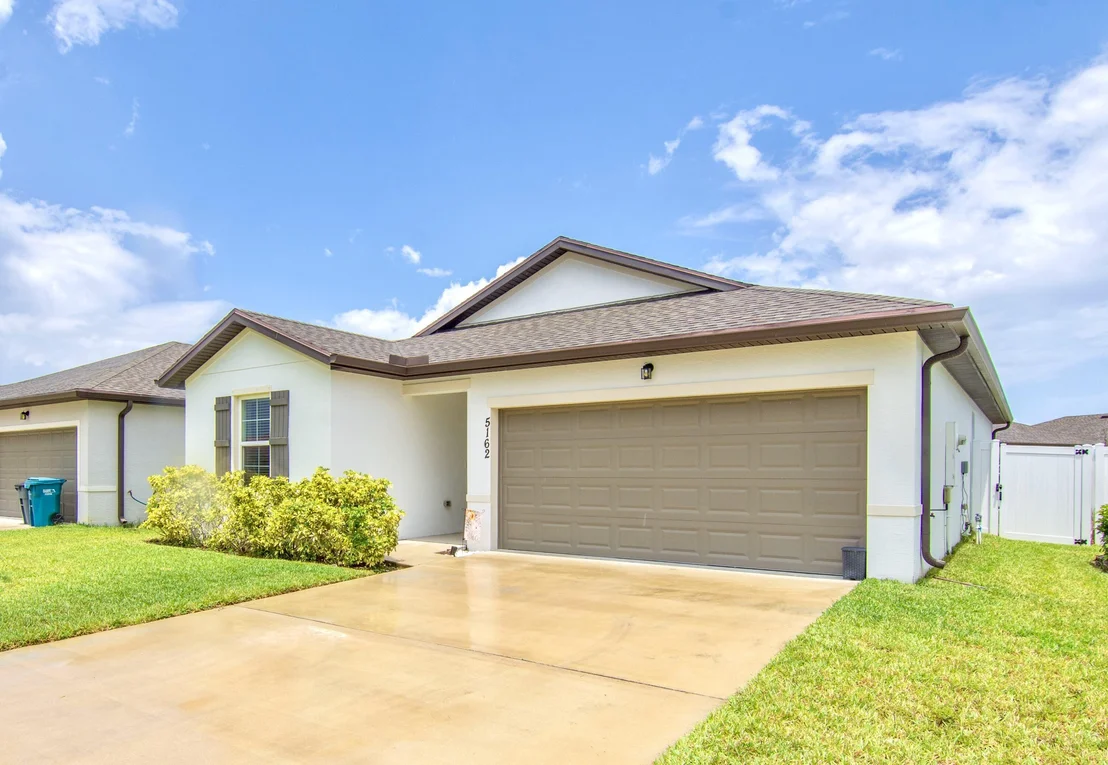 Photo of 5162 Armina Place