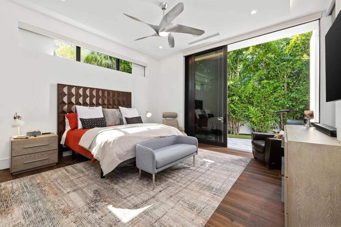 Photo of 10 Coconut Road