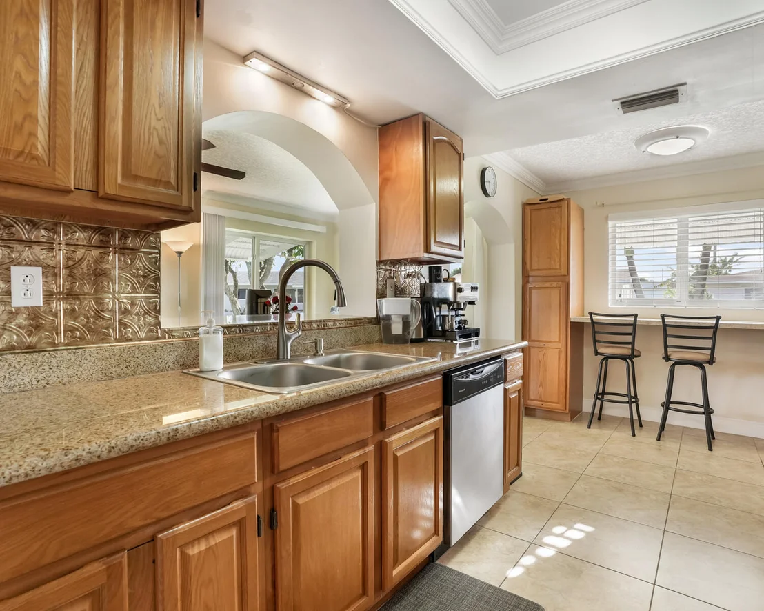 Photo of 4712 Mainland Drive