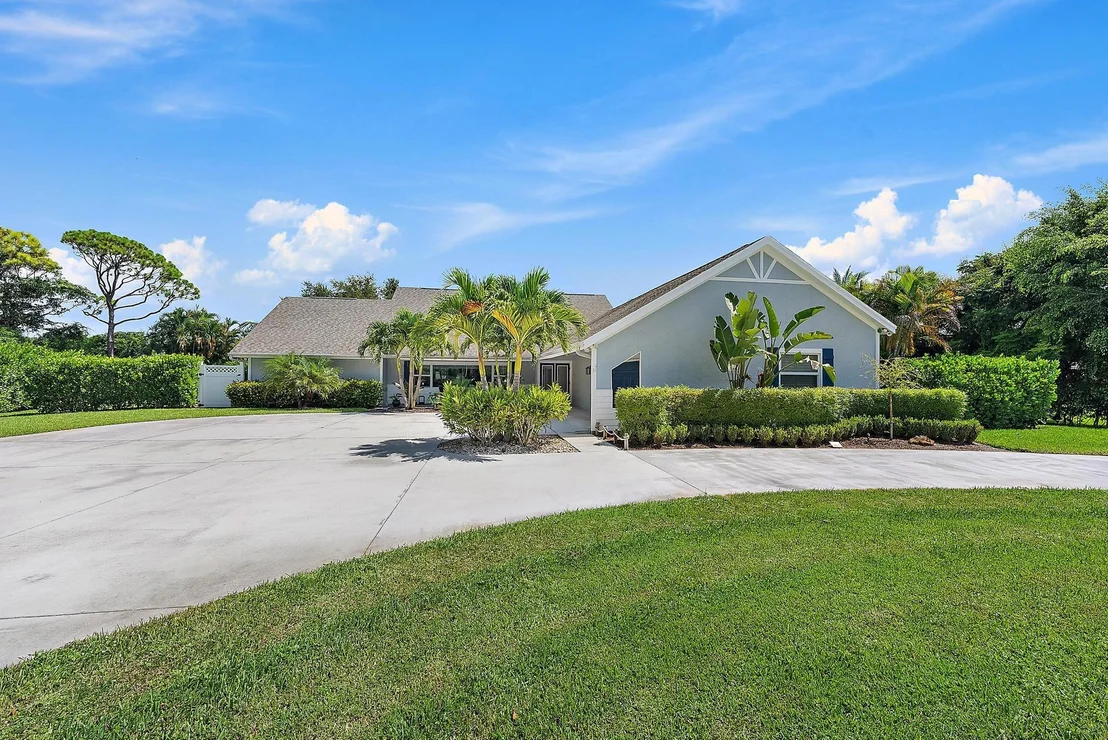 Photo of 11 Loggerhead Lane