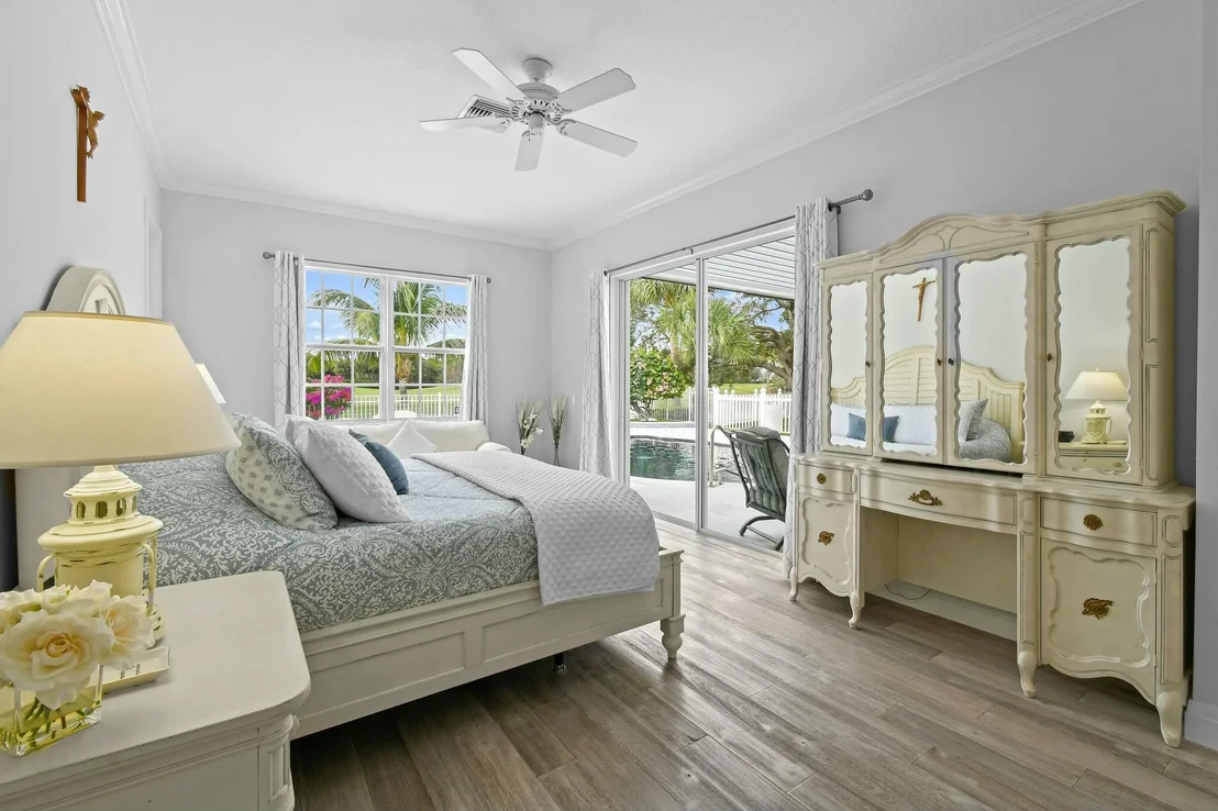 Photo of 196 Barbados Drive