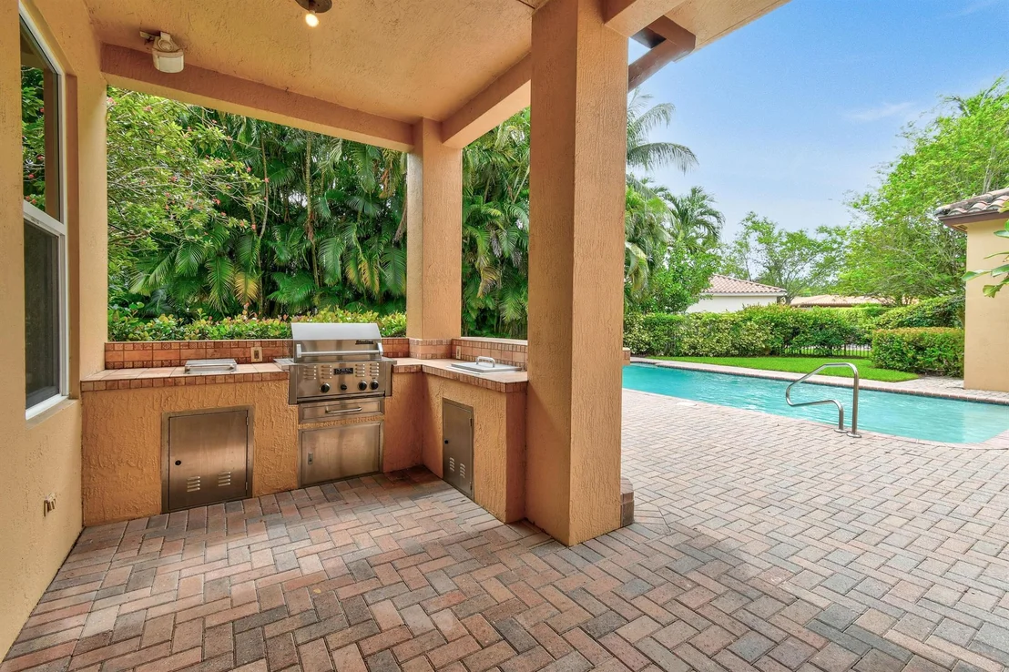 Photo of 138 Santiago Drive