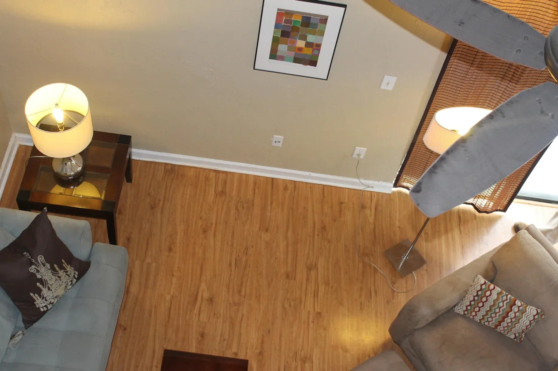 Photo of 945 NW Le Grace Circle