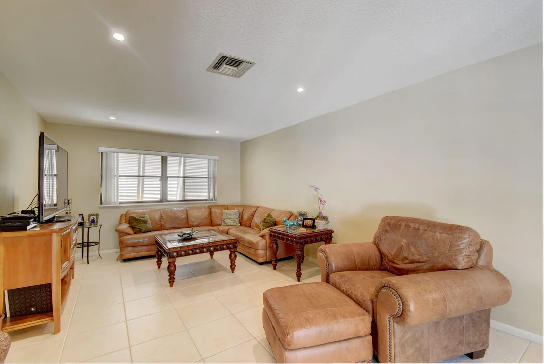 Photo of 2718 Northside Drive