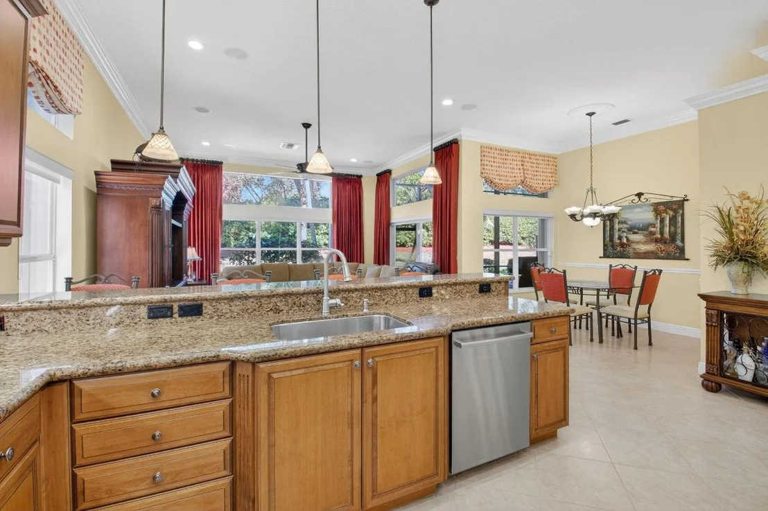 Photo of 7419 Maple Ridge Trail