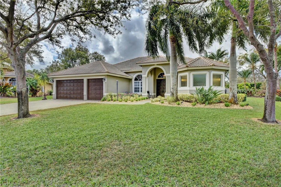 Photo of 6717 NW 107th Way