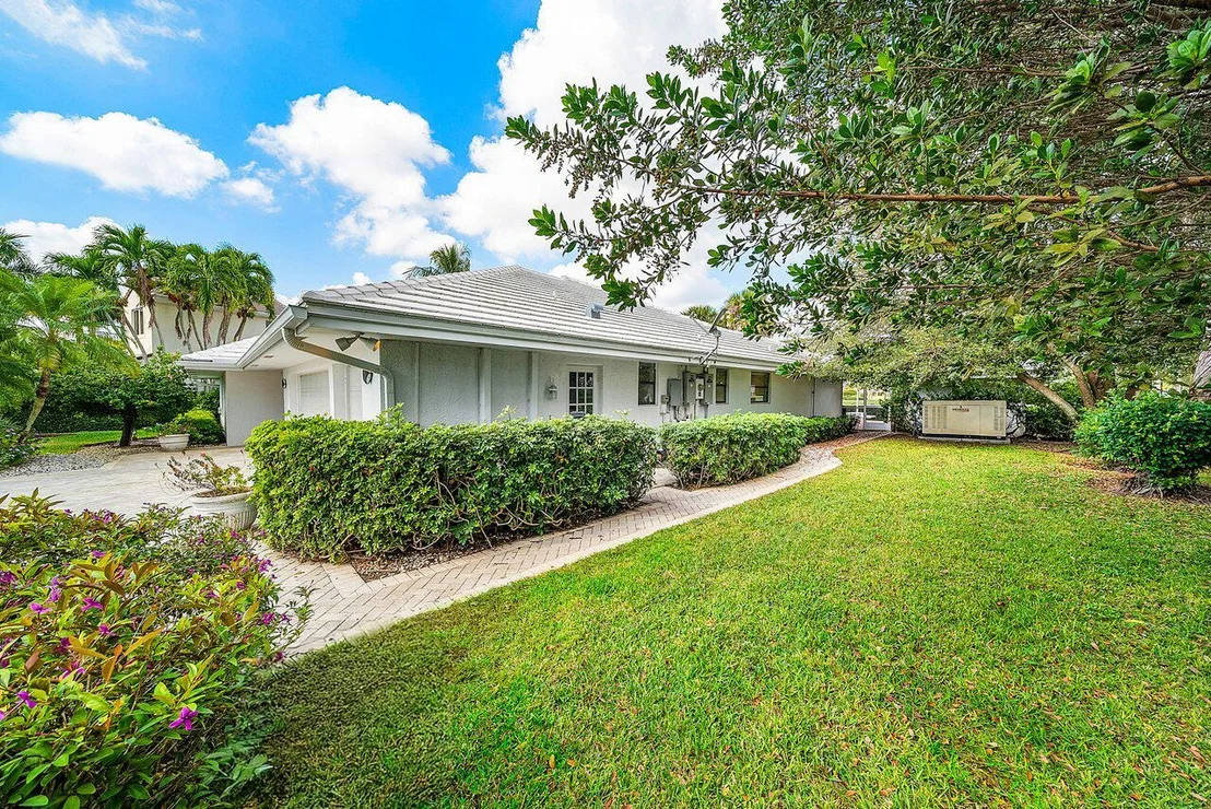 Photo of 4705 Tree Fern Drive