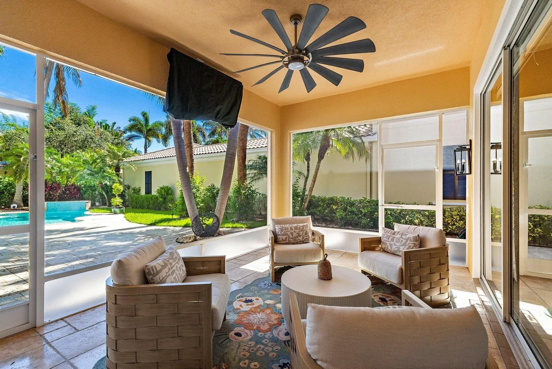 Photo of 153 Savona Drive