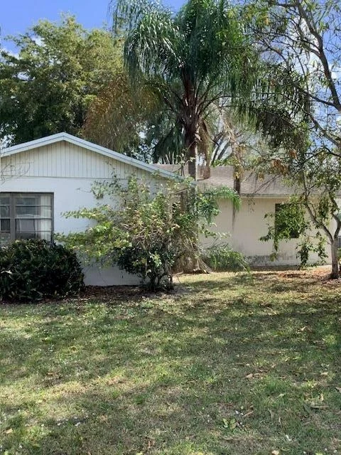 Photo of 9743 Saddlebrook Drive