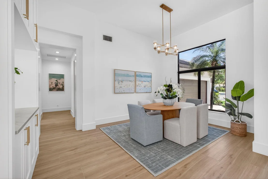 Photo of 2725 Seneca Circle