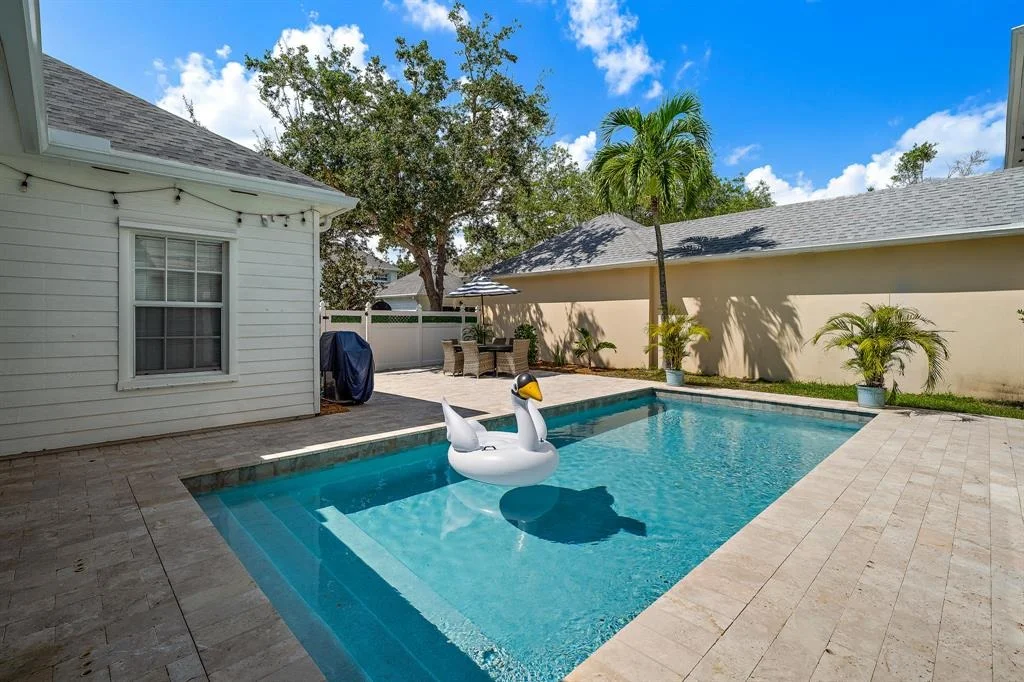 Photo of 120 Date Palm Drive