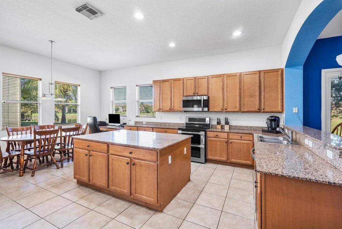 Photo of 482 Cresta Circle