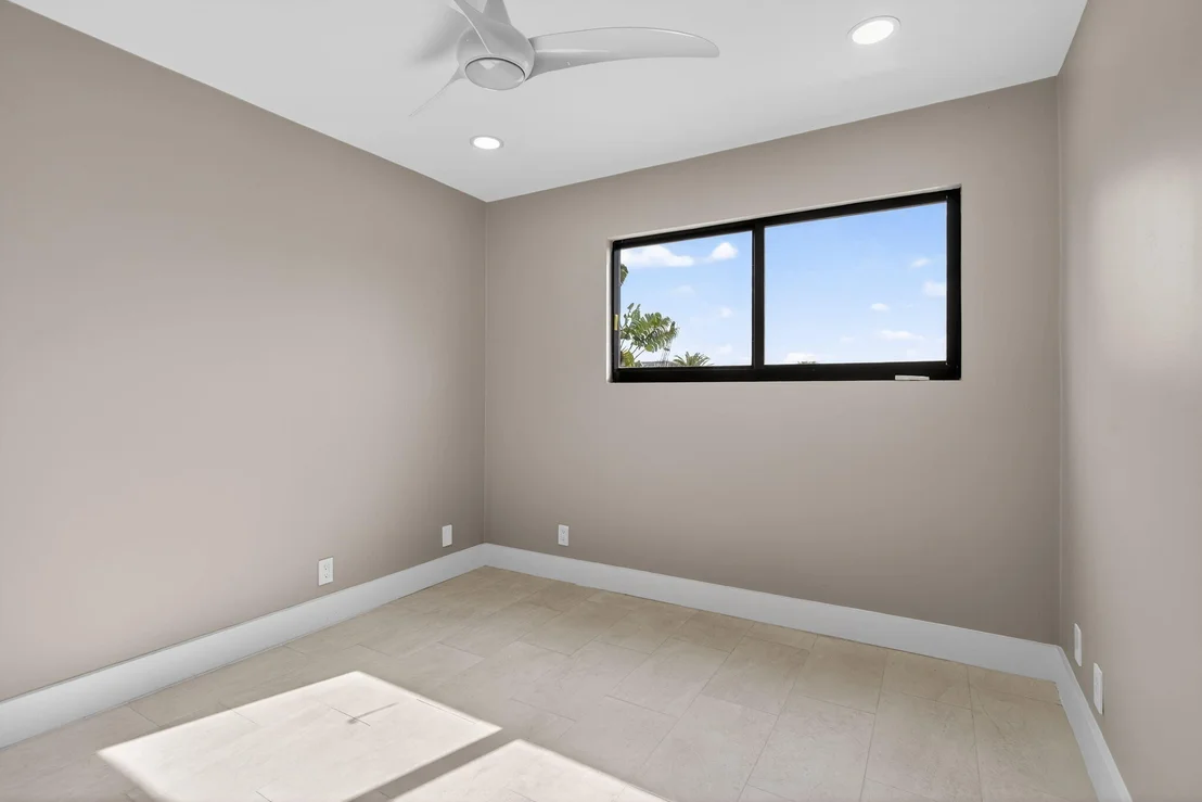 Photo of 491 SE 15th Avenue