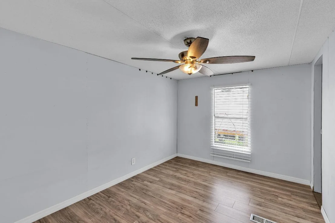 Photo of 9400 Luna Drive
