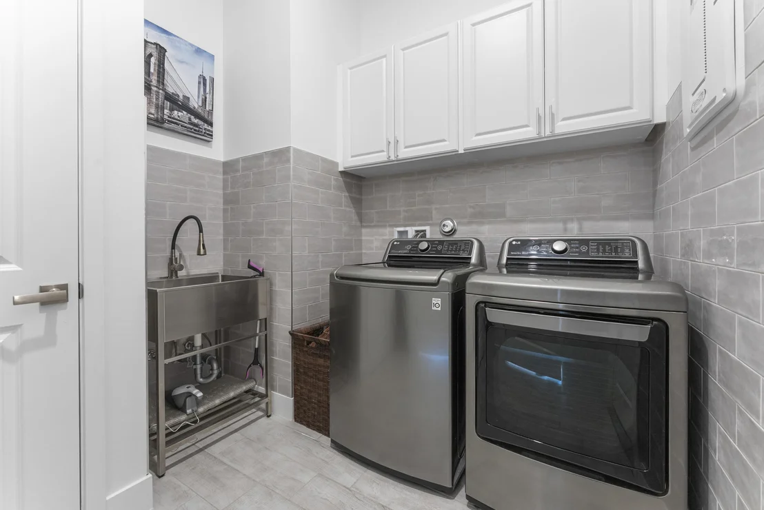 Photo of 7465 Seacoast Drive