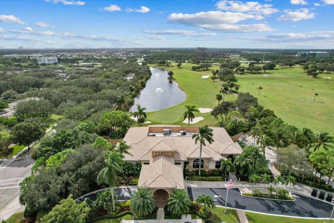 Photo of 126 Barbados Drive