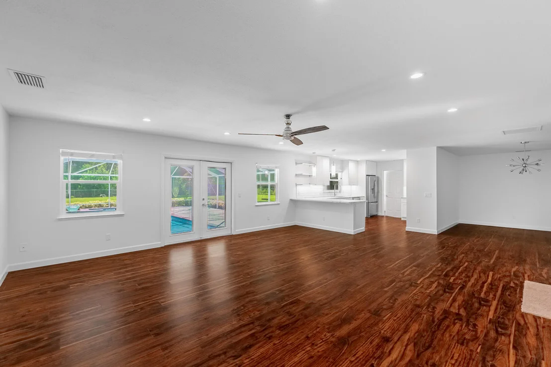 Photo of 736 34th Terrace