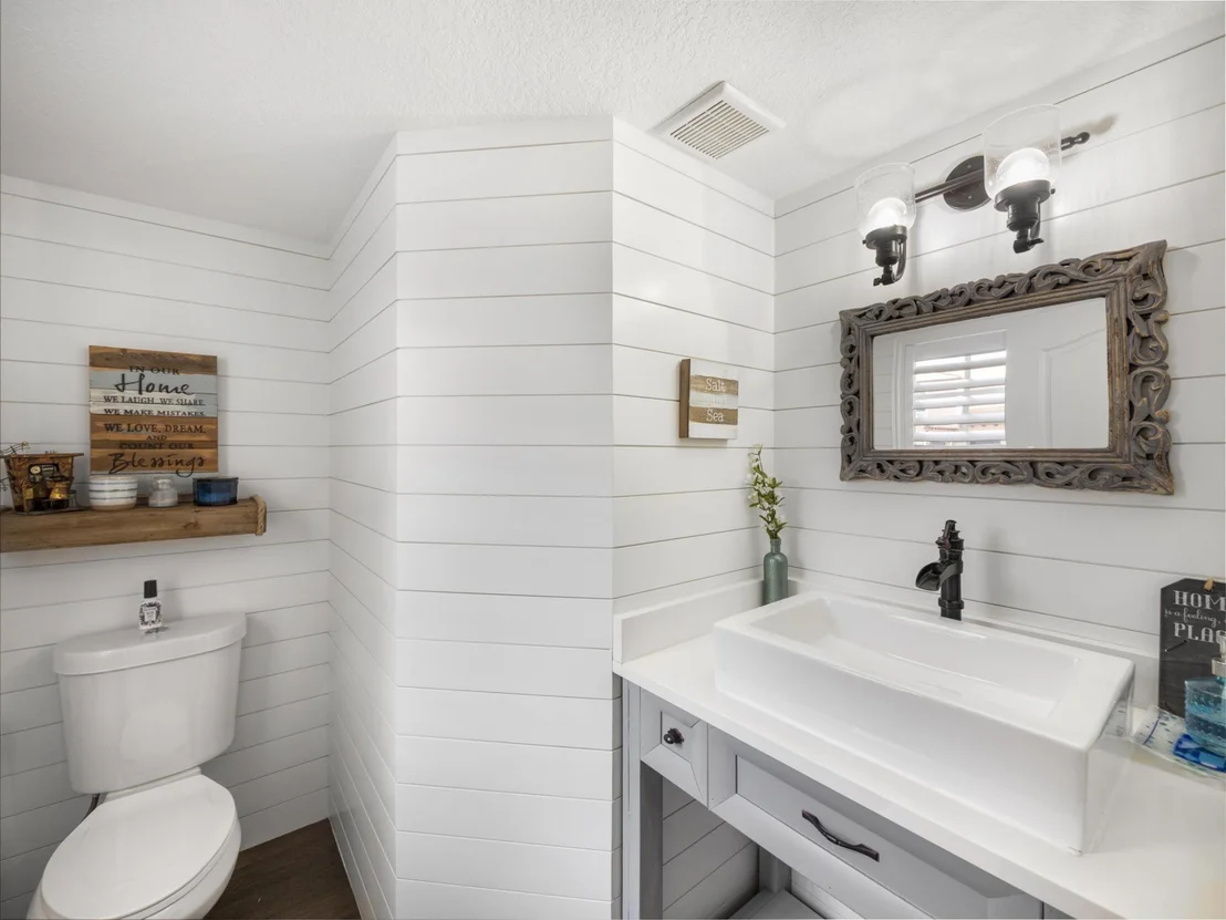 Photo of 115 Behring Way