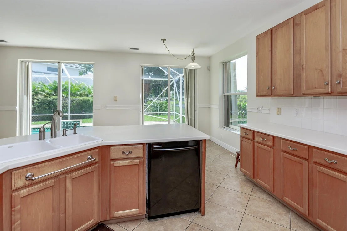 Photo of 273 Feather Point S