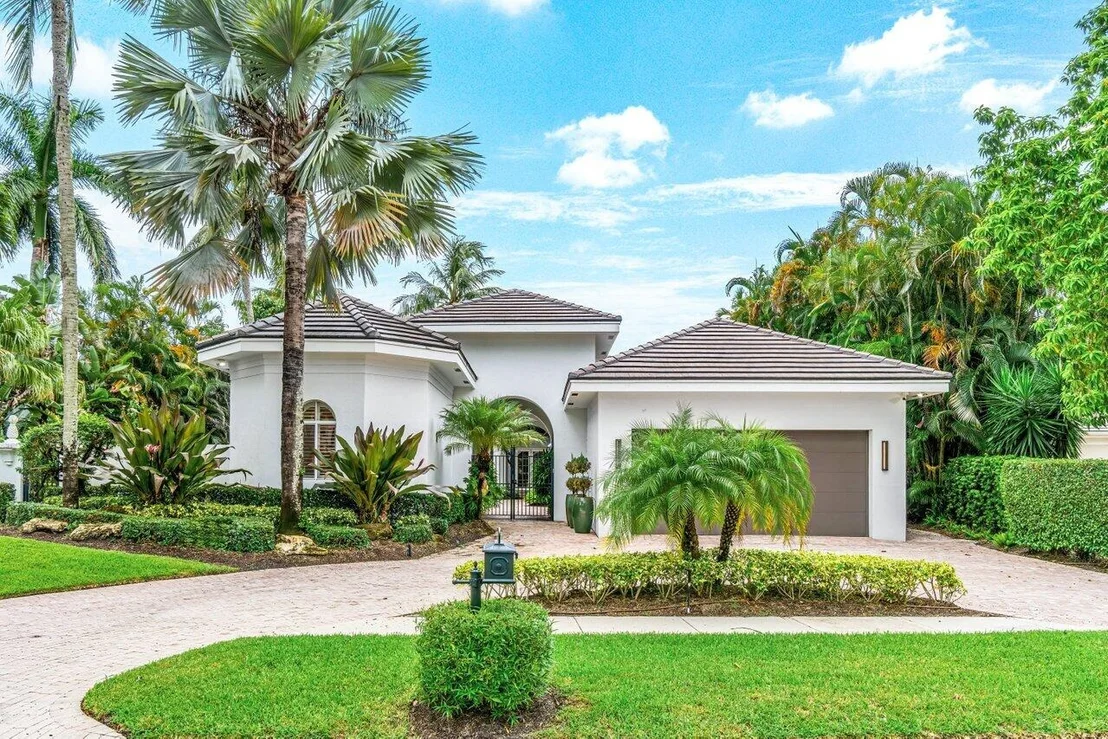 Photo of 16589 Senterra Drive