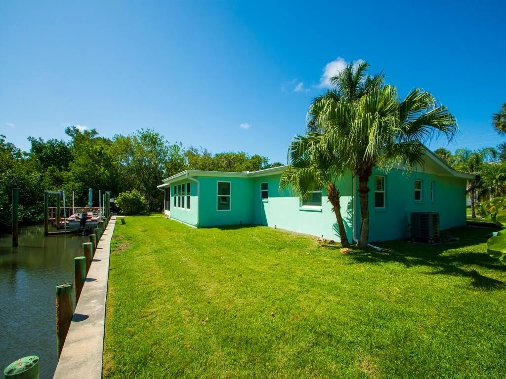 Photo of 285 Live Oak Drive