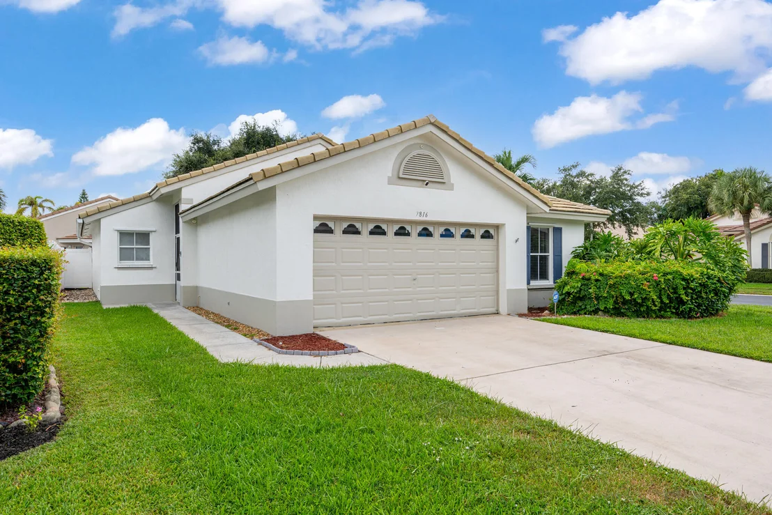 Photo of 7816 MANOR FOREST Lane