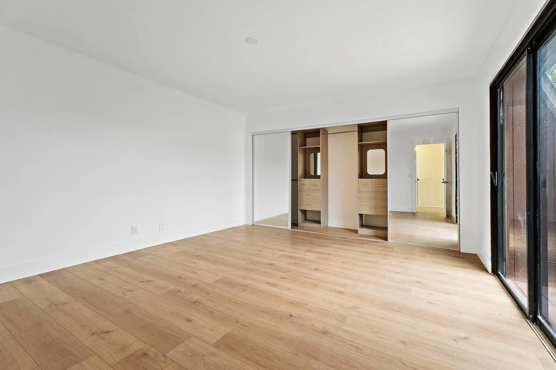 Photo of Unit 7C at 1420 Ocean Way