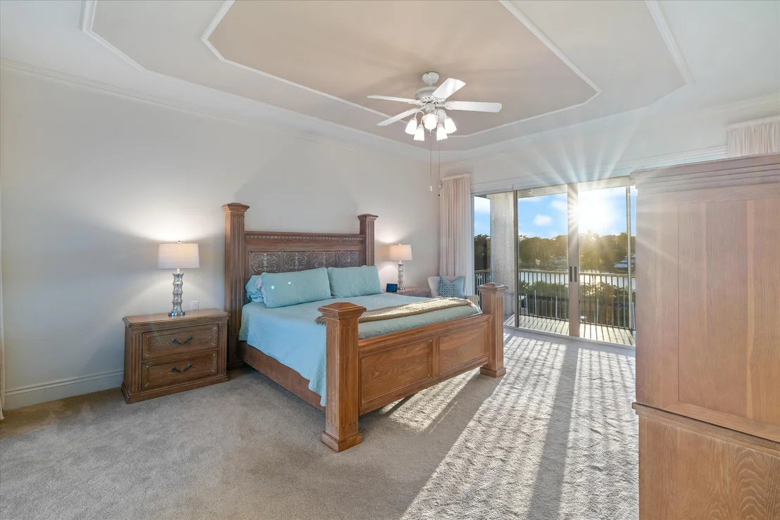 Photo of 602 Oak Harbour Drive