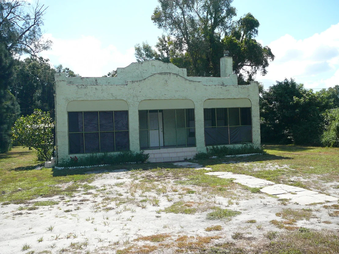 Photo of 2926 Sunrise Boulevard
