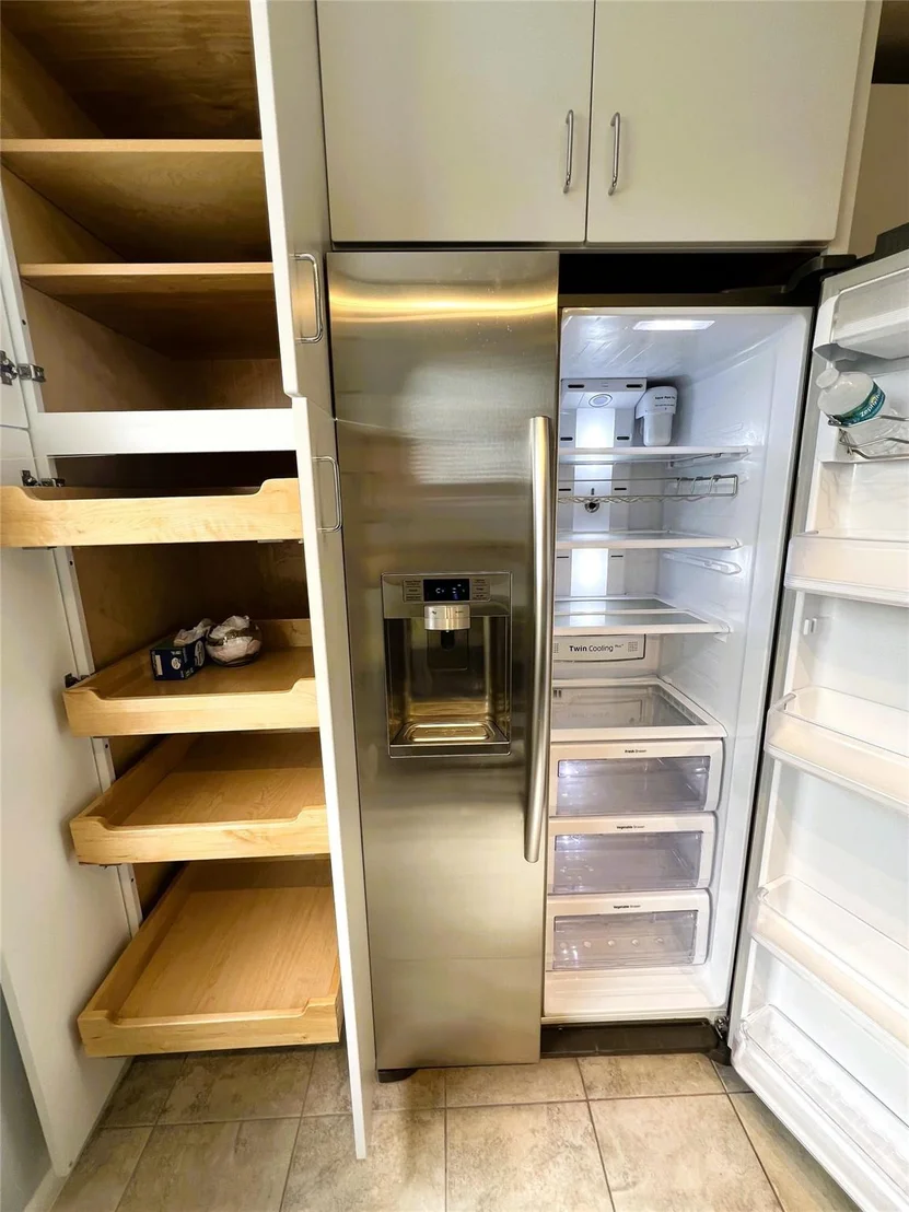 Photo of Unit A4 at 1903 Bermuda Circle