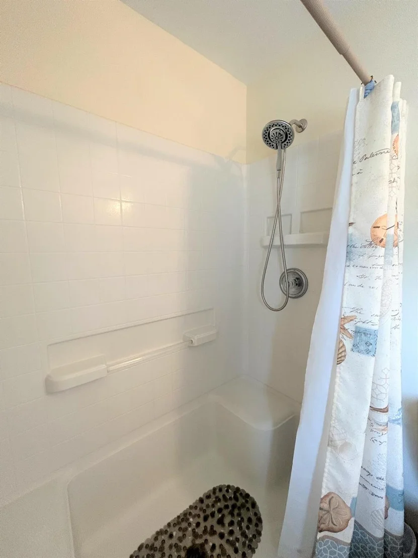 Photo of 294 Cape Cod Circle