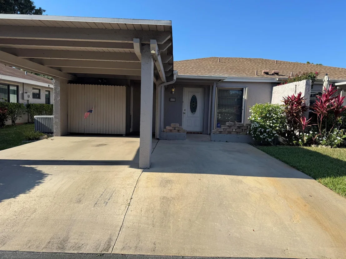 Photo of 6828 Moonlit Drive