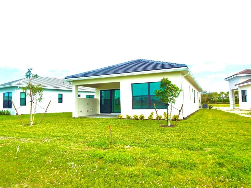 Photo of 15968 Key Biscayne Lane