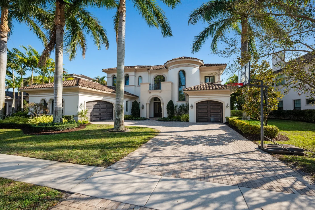 Photo of 17567 Cadena Drive