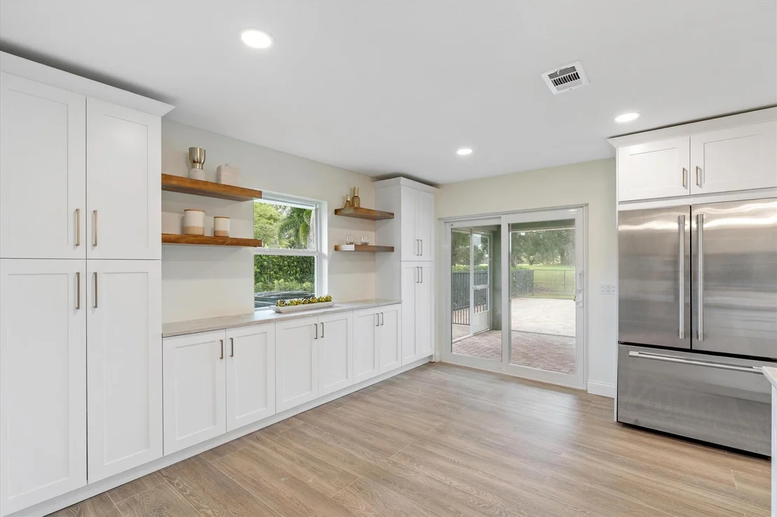 Photo of 1395 Pine Valley Drive