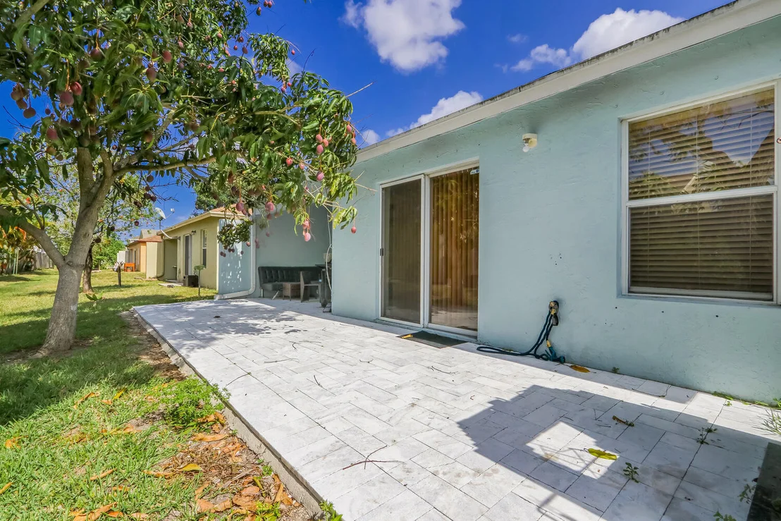 Photo of 5941 Azalea Circle