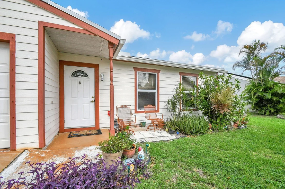 Photo of 7875 Canal Drive