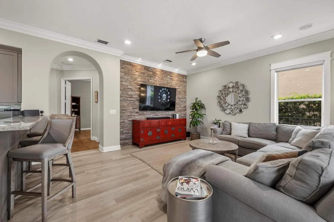 Photo of 1336 Beacon Circle